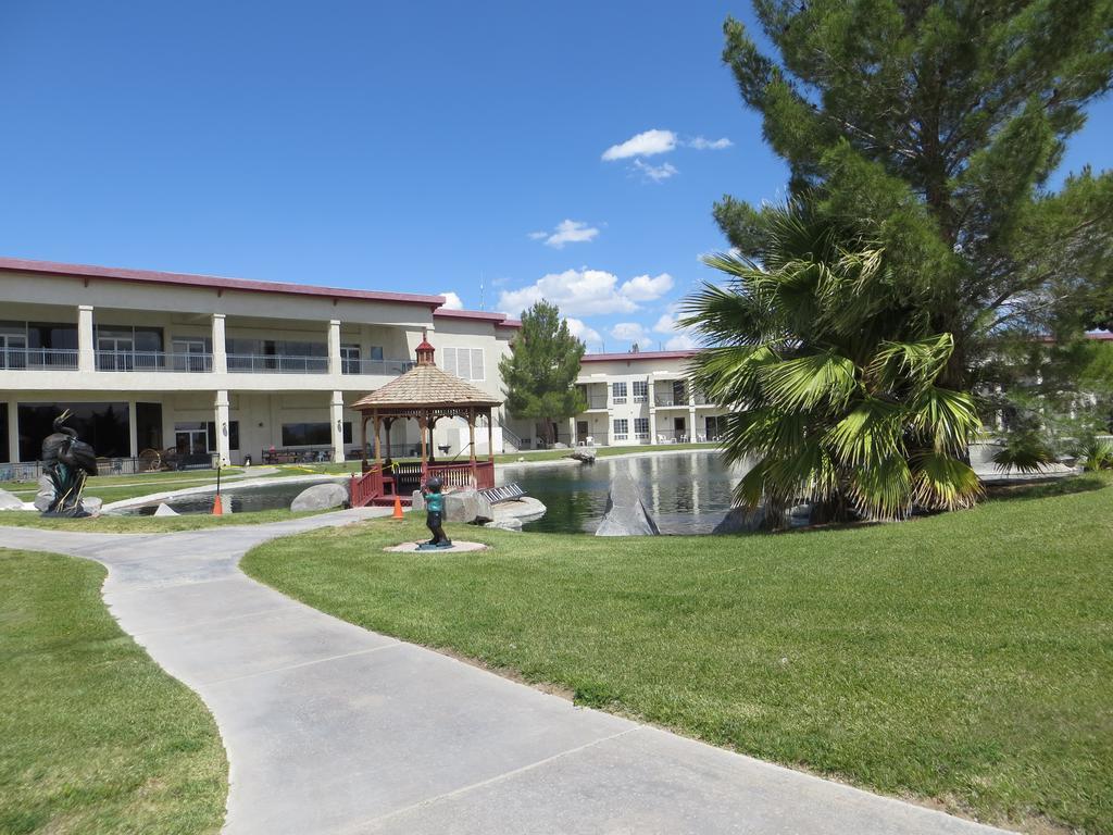 Longstreet Inn & Casino Amargosa Valley Esterno foto